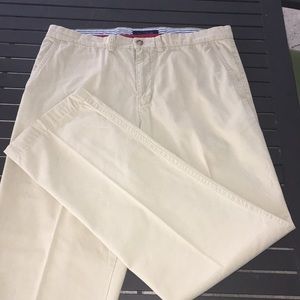 Khaki Tommy Hilfiger flat front pants